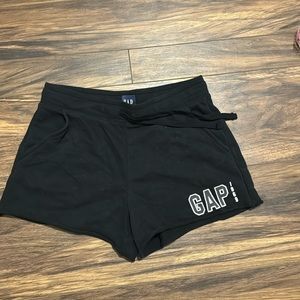 Gap shorts